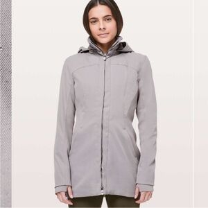 Lululemon Women’s Like A Glove Rain Coat